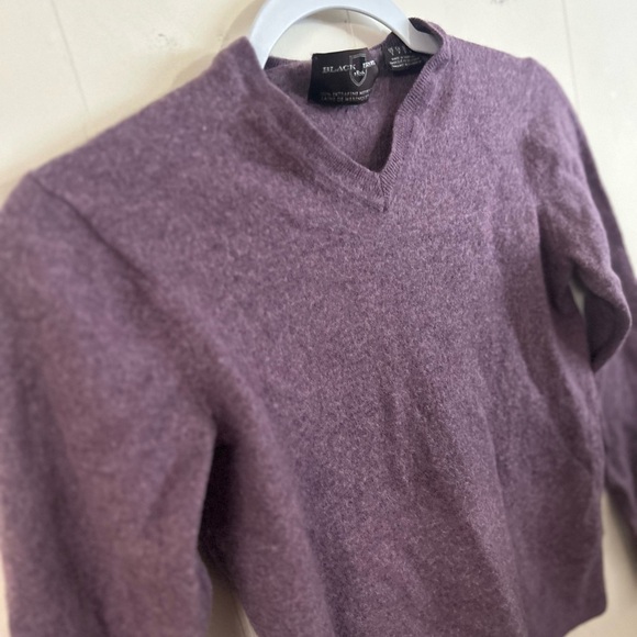 Black Brown 1826, size small, 100% merino wool, purple/mauve long sleeve sweater - Picture 3 of 5